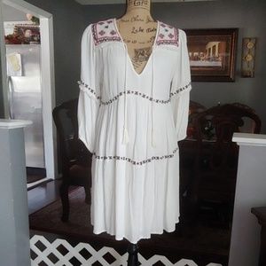 3/4 Sleeve V-Neck Boho White Dress